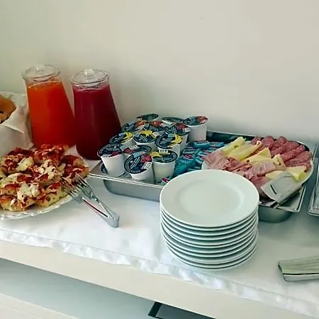 Bed & Breakfast Rose 4*