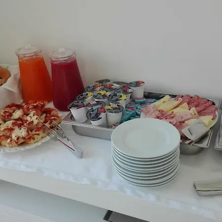 Rose Bed and Breakfast 4*